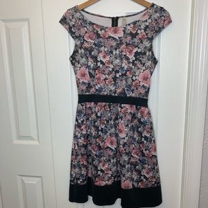 3/$25 Xhiliration Floral Skater Dress Size Small